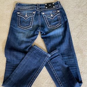 Miss Me Skinny Jeans by Buckle 27” with 35” inseam